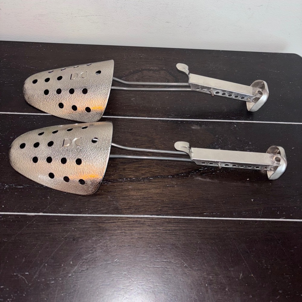 1950's Vintage | DC | Hammered Metal Adjustable Shoe Trees | Shaper‎ Stretcher